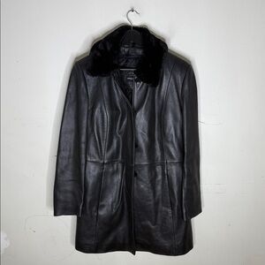 Valerie Stevens Black Leather Faux Fur Collar Button Front Jacket Size Small